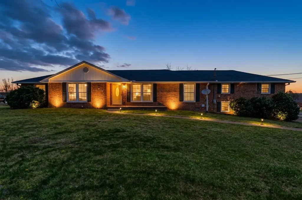 1305 Clearview Drive Mount Juliet TN 37122