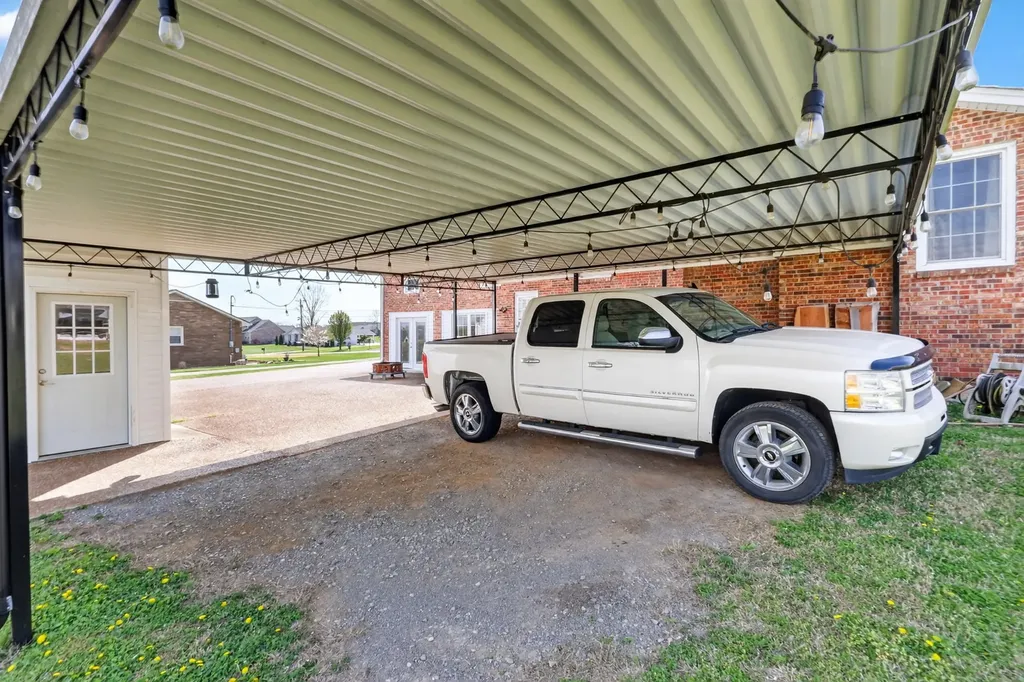1305 Clearview Drive Mount Juliet TN 37122