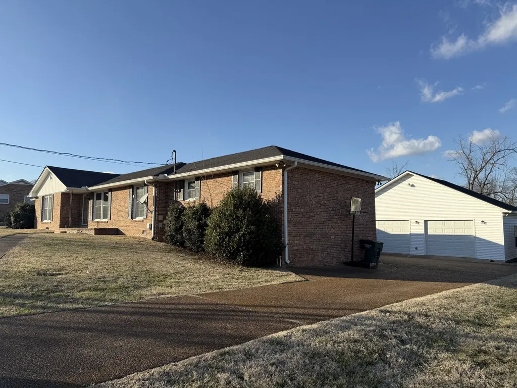 1305 Clearview Drive Mount Juliet TN 37122