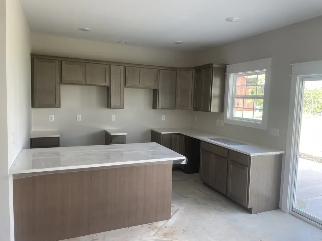 65 Charleston Cove Clarksville TN 37043