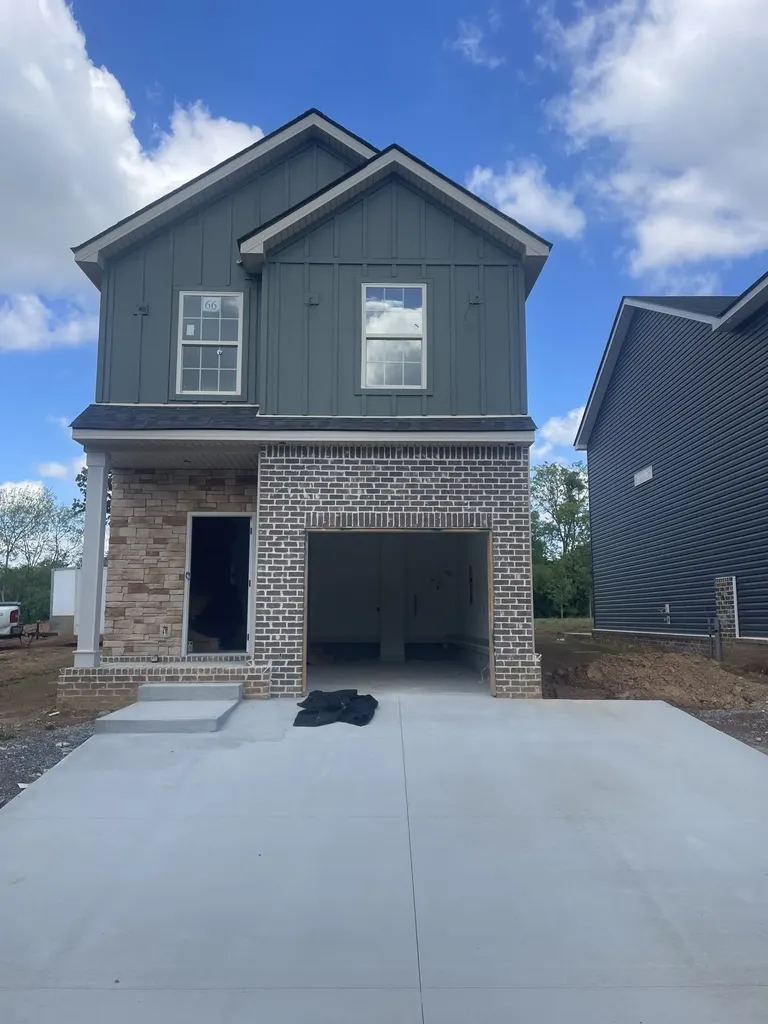 66 Charleston Cove Clarksville TN 37043