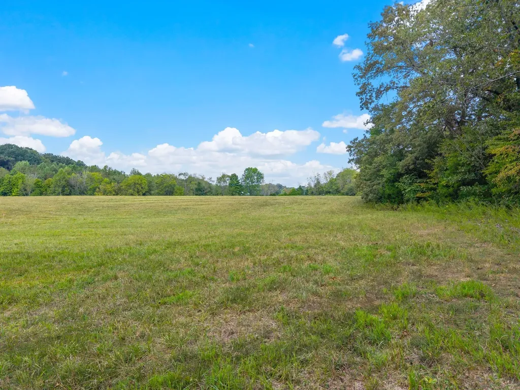 2 Pace Road Clarksville TN 37043