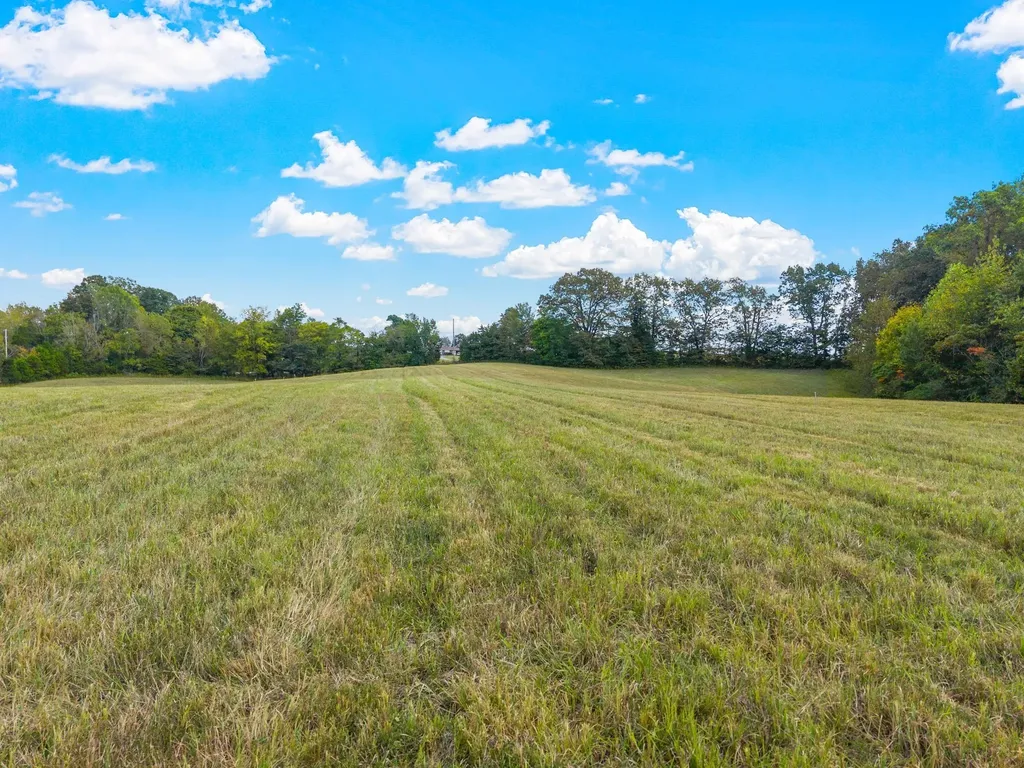 2 Pace Road Clarksville TN 37043