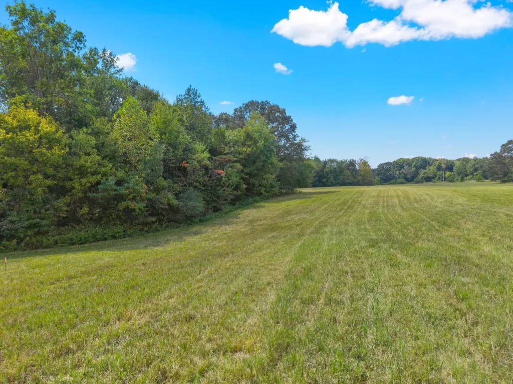 2 Pace Road Clarksville TN 37043