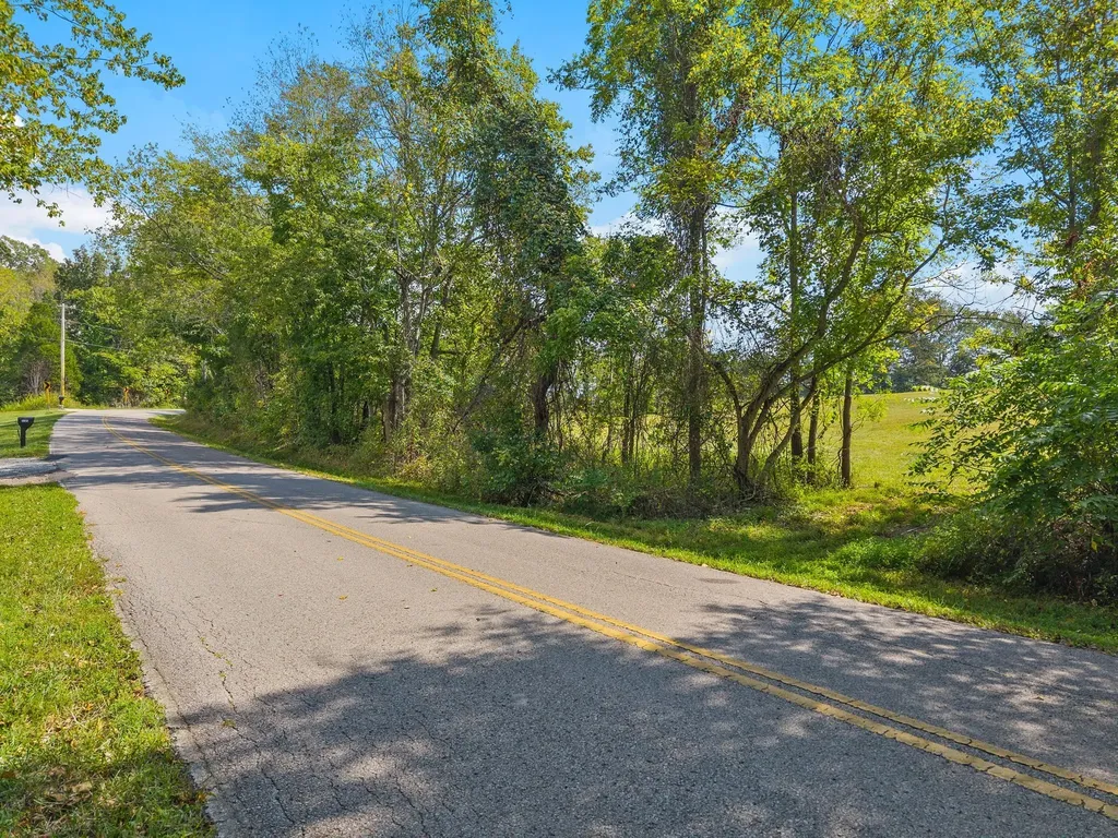 2 Pace Road Clarksville TN 37043