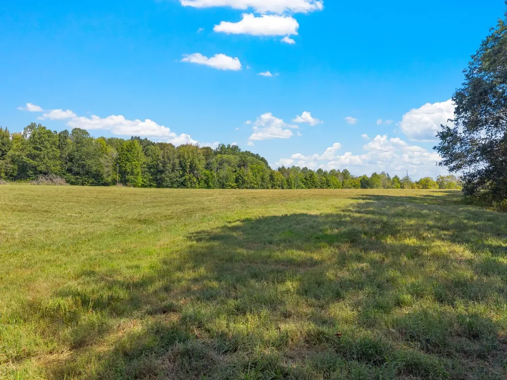 2 Pace Road Clarksville TN 37043
