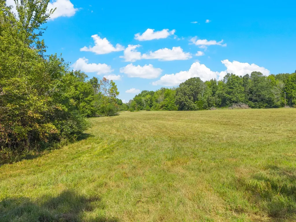 2 Pace Road Clarksville TN 37043
