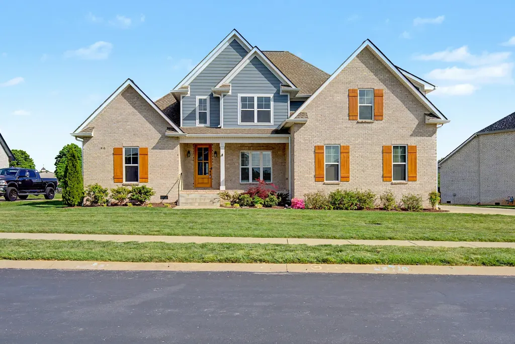 413 Sheas Way Clarksville TN 37043