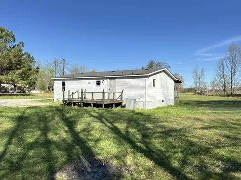 10028 Old Alto Highway Decherd TN 37324