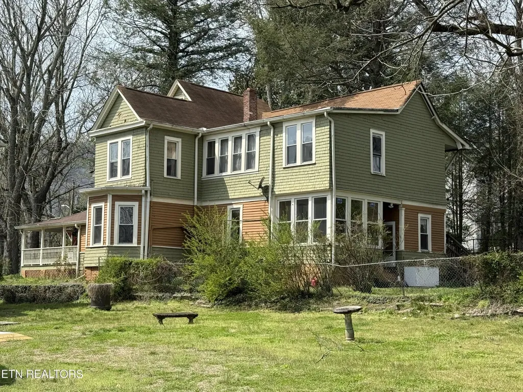 416 W Rockwood Street Rockwood TN 37854