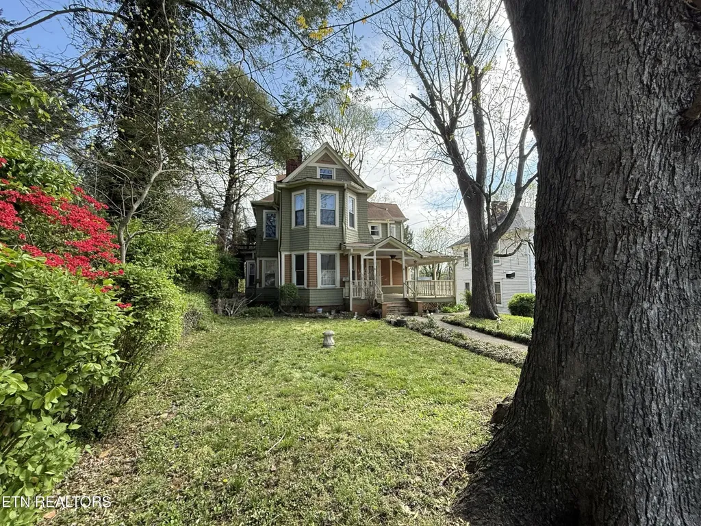 416 W Rockwood Street Rockwood TN 37854