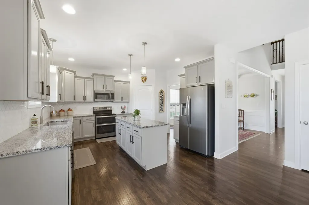 1265 Upland Terrace Clarksville TN 37043
