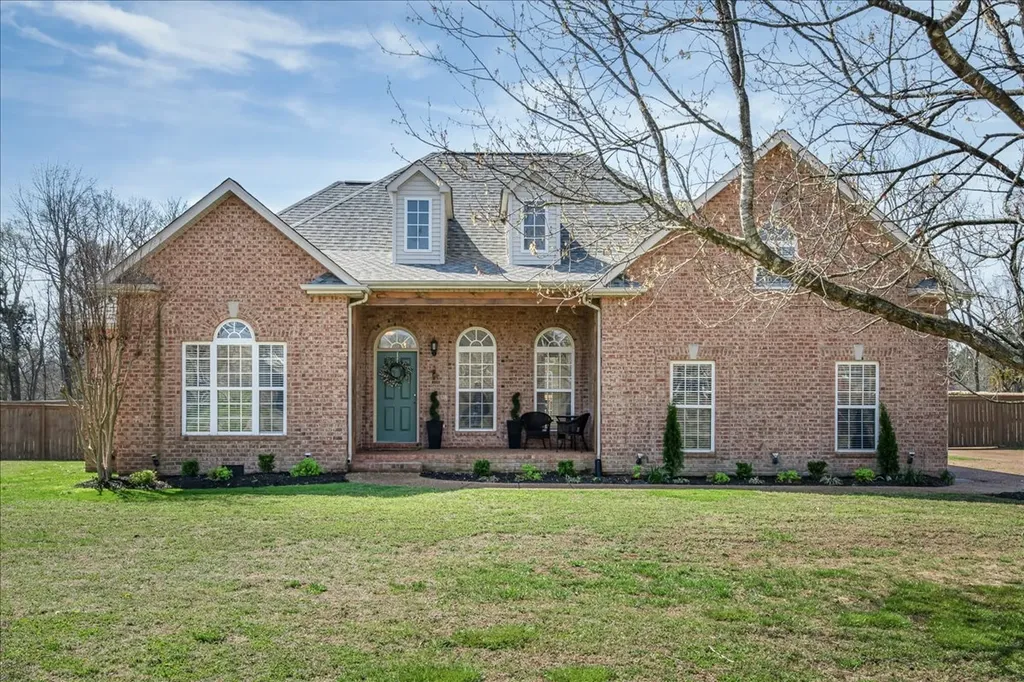 307 Barton Ferry Court Lebanon TN 37087