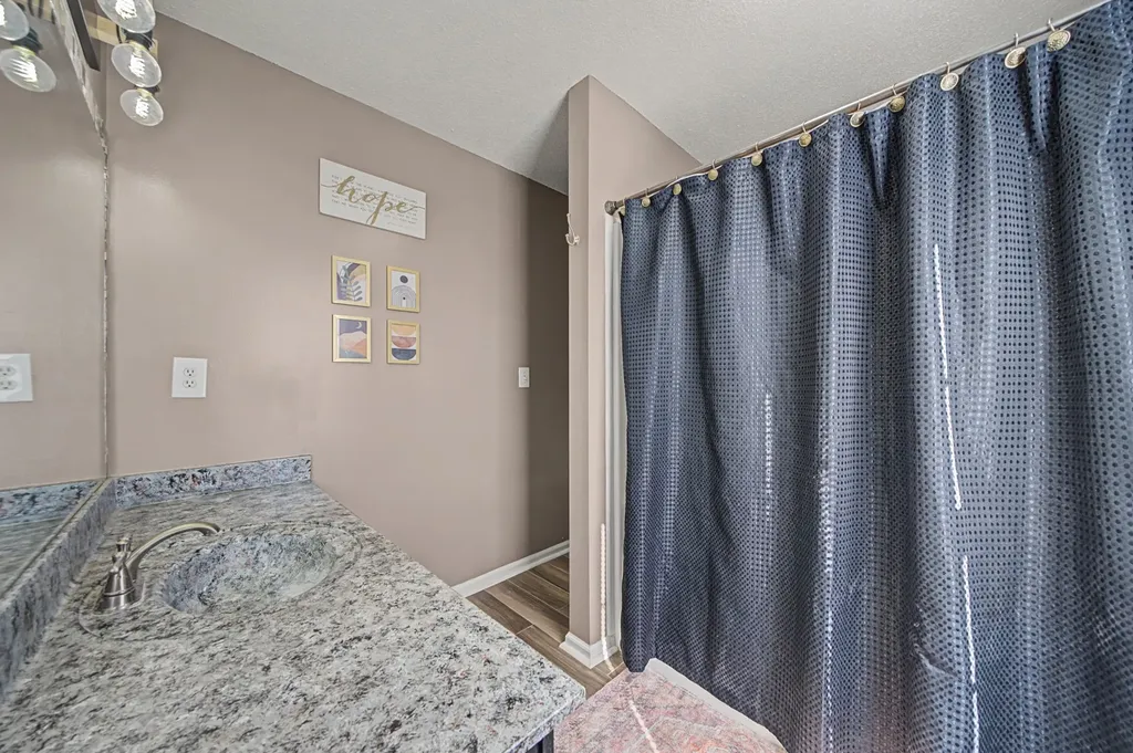 3129 Whitetail Drive Clarksville TN 37043