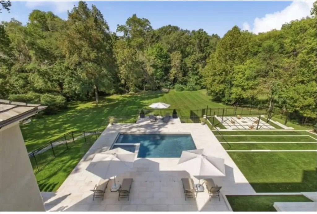 301 Westview Avenue Nashville TN 37205