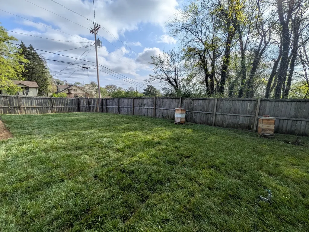 806 Fleming Street Columbia TN 38401