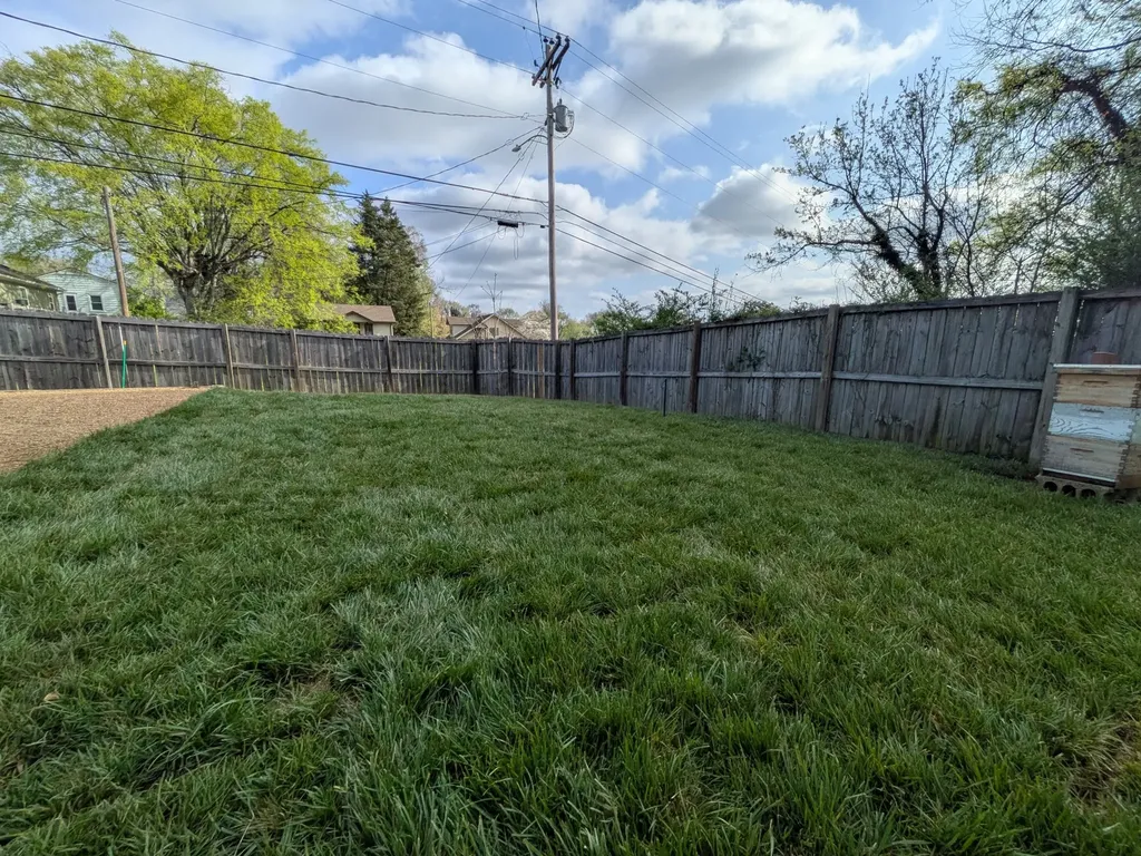 806 Fleming Street Columbia TN 38401