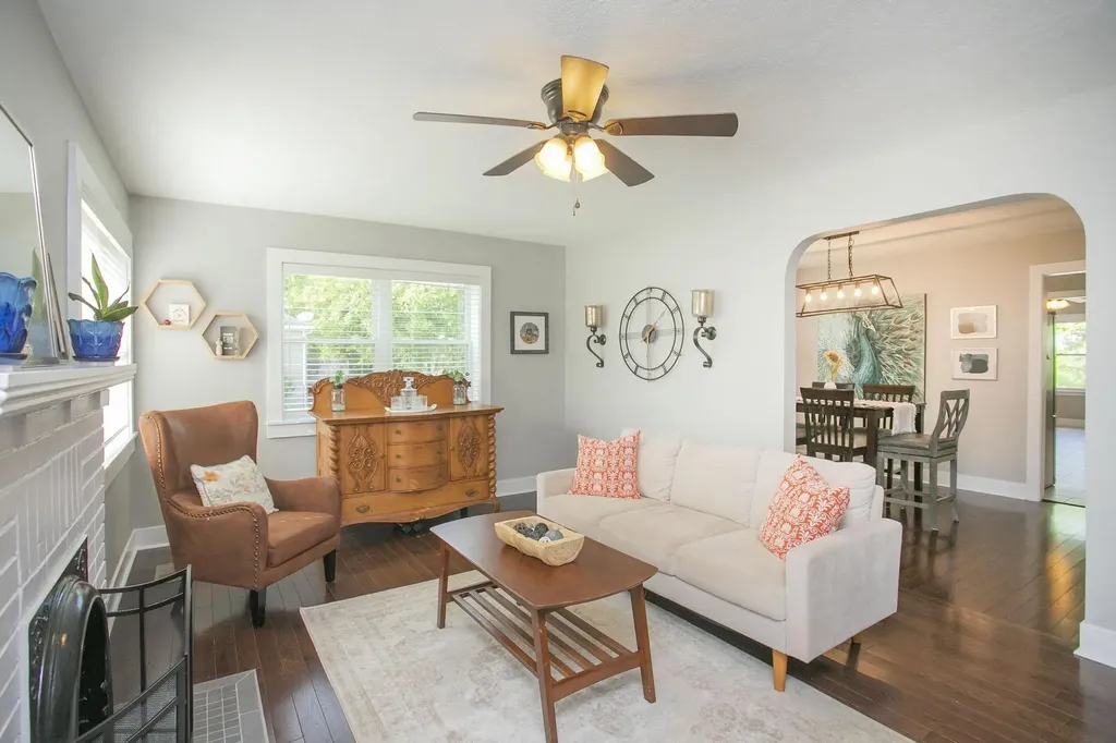 806 Fleming Street Columbia TN 38401