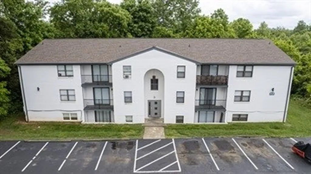 136 Jack Miller Boulevard Clarksville TN 37042