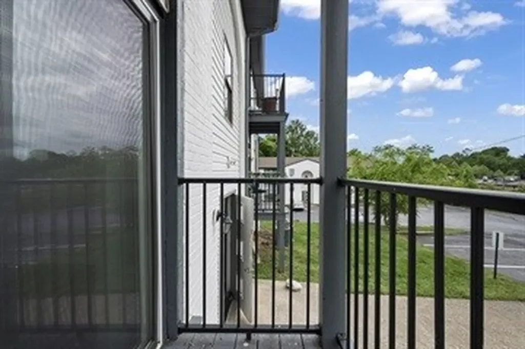 136 Jack Miller Boulevard Clarksville TN 37042
