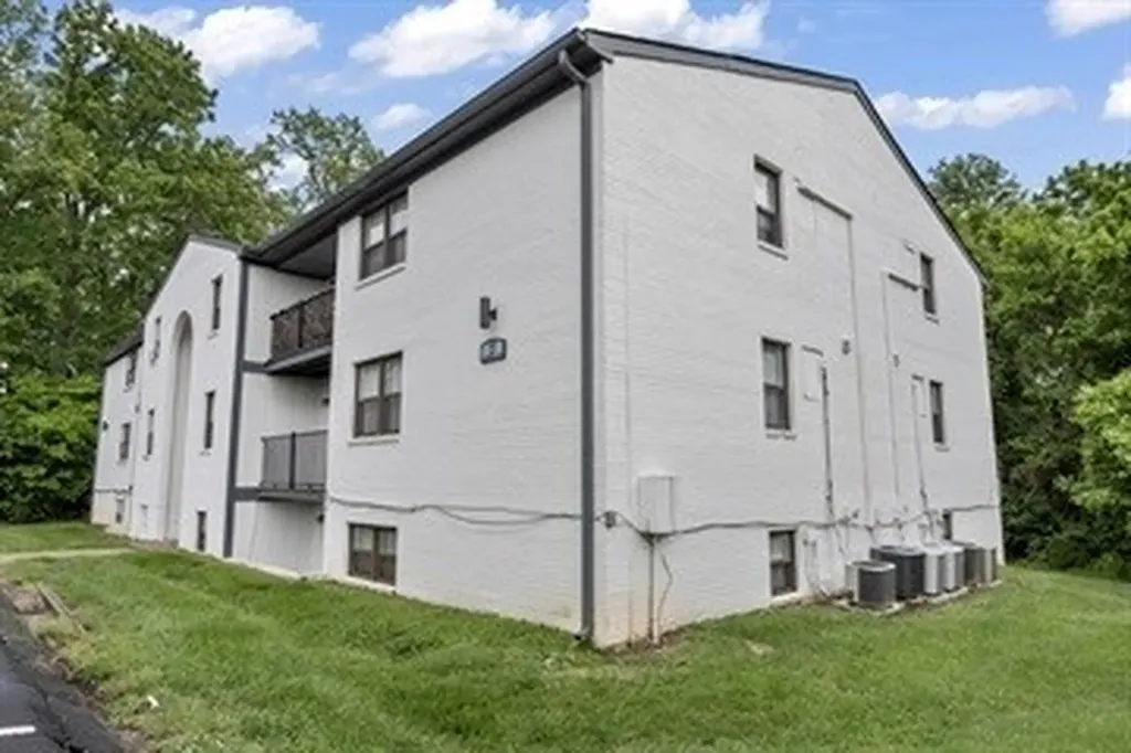 136 Jack Miller Boulevard Clarksville TN 37042
