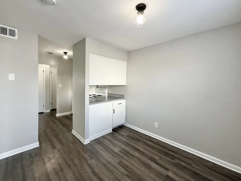 136 Jack Miller Boulevard Clarksville TN 37042