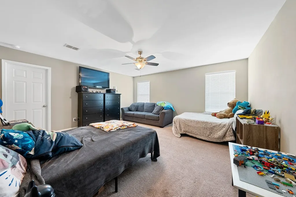 216 Jocelyn Drive Cottontown TN 37048