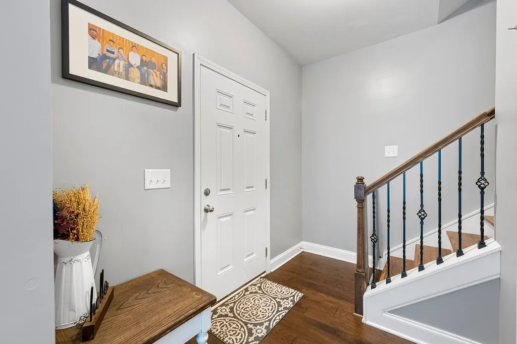 216 Jocelyn Drive Cottontown TN 37048