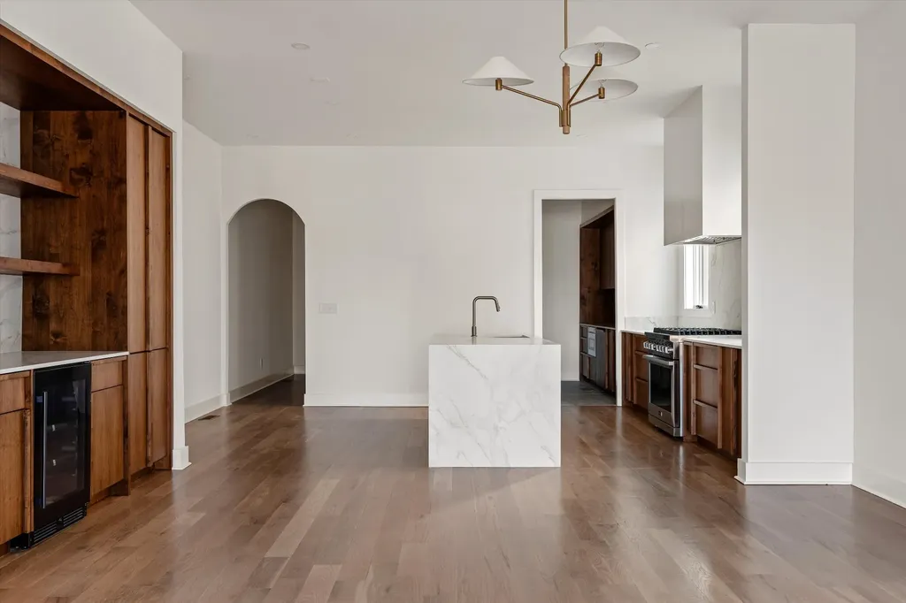 547B Moore Avenue Nashville TN 37203