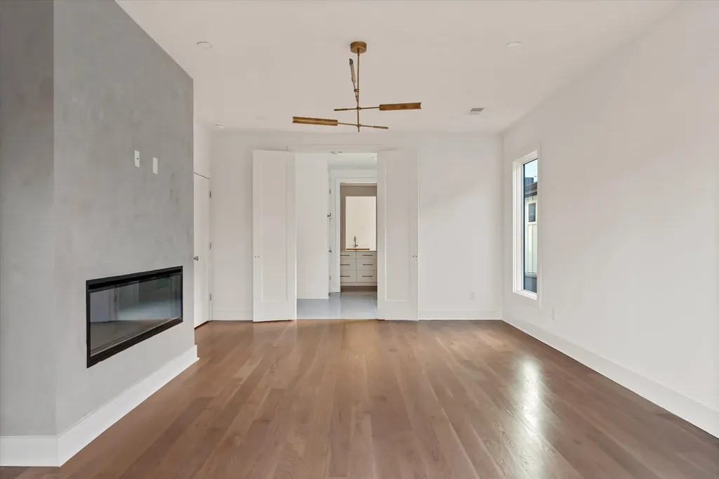 547B Moore Avenue Nashville TN 37203