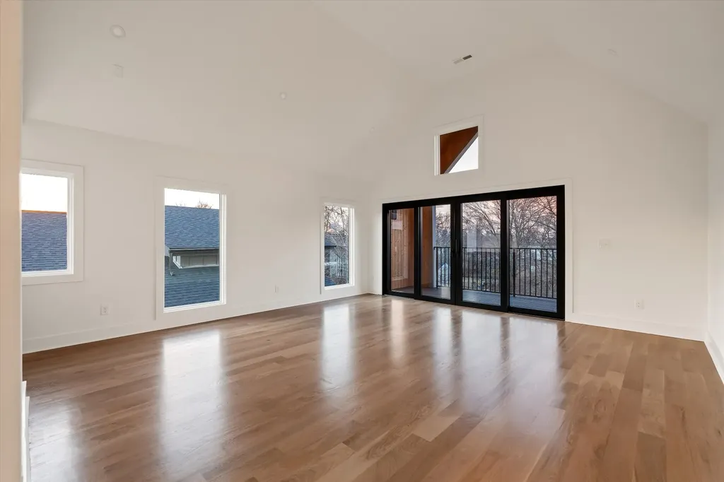 547B Moore Avenue Nashville TN 37203