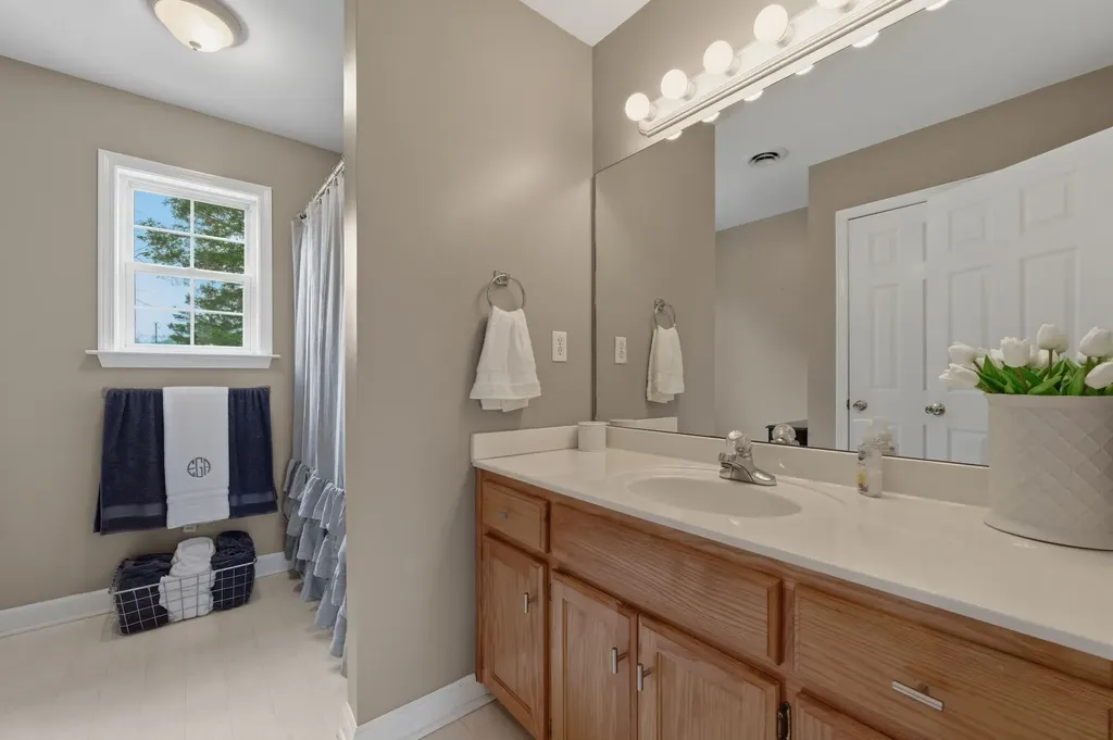 1028 Willow Trail Goodlettsville TN 37072