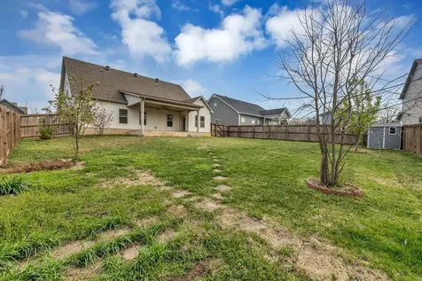 222 Ledina Court Clarksville TN 37043