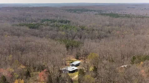 1300 New Sheboss Road Duck River TN 38454
