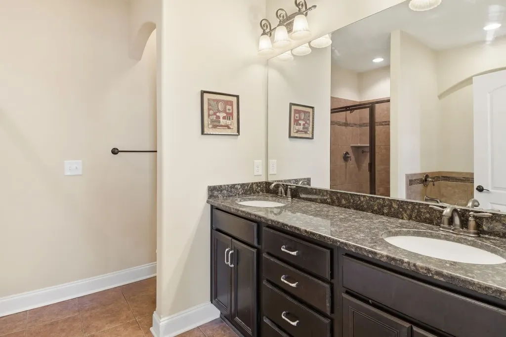1106 Smokewood Way Nashville TN 37221
