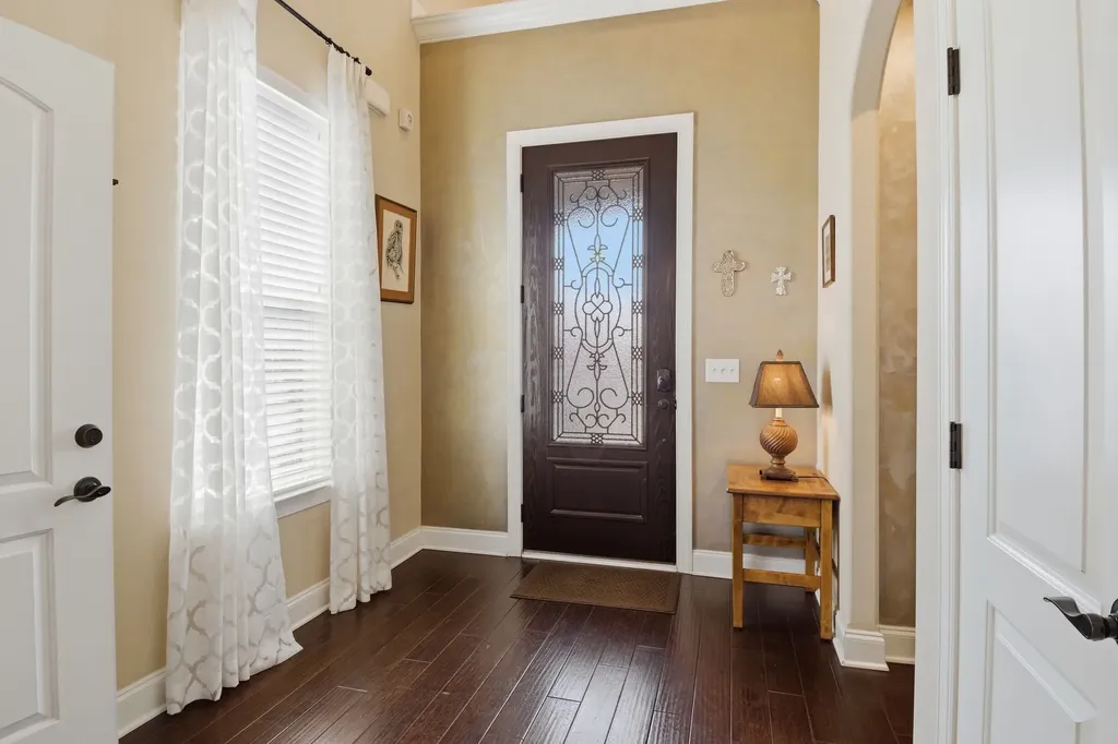 1106 Smokewood Way Nashville TN 37221