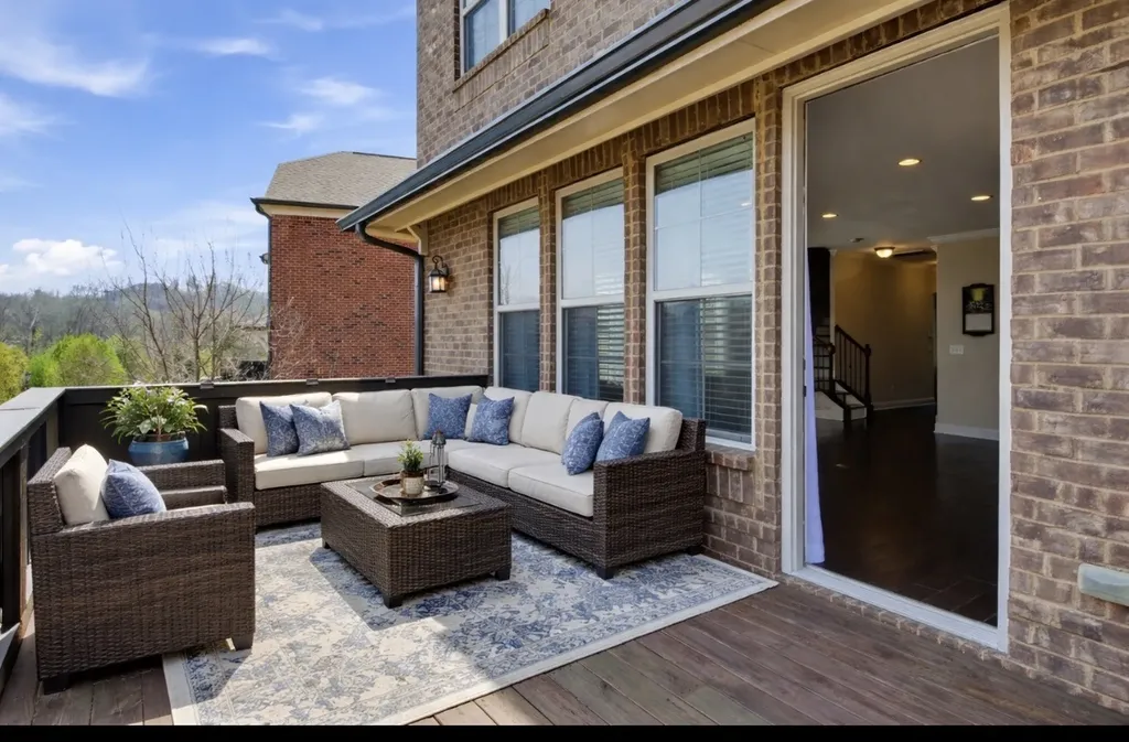 1106 Smokewood Way Nashville TN 37221