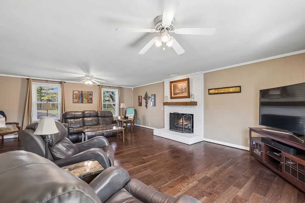 9469 Christiana Fosterville Road Christiana TN 37037