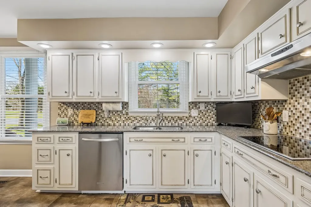 9469 Christiana Fosterville Road Christiana TN 37037