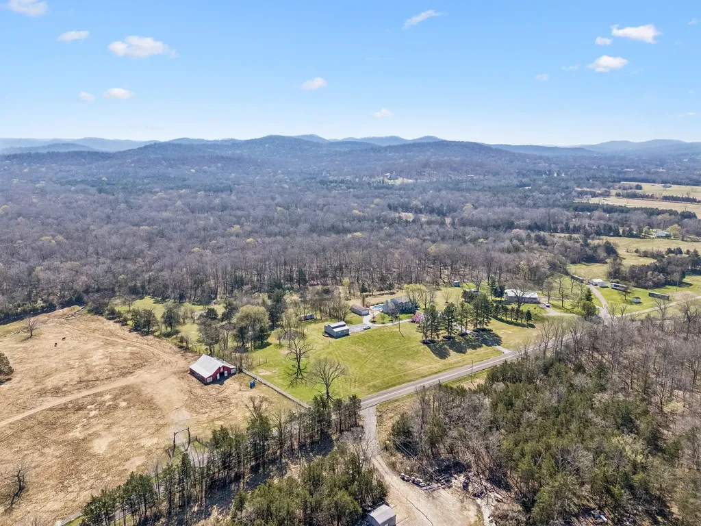 9469 Christiana Fosterville Road Christiana TN 37037