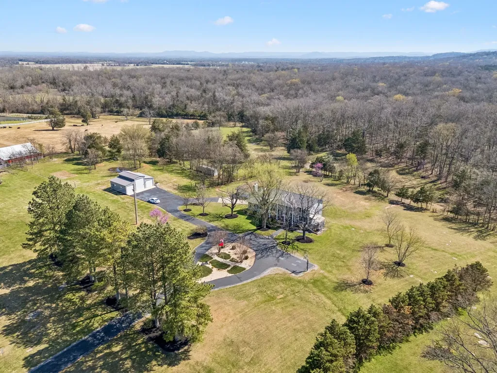 9469 Christiana Fosterville Road Christiana TN 37037