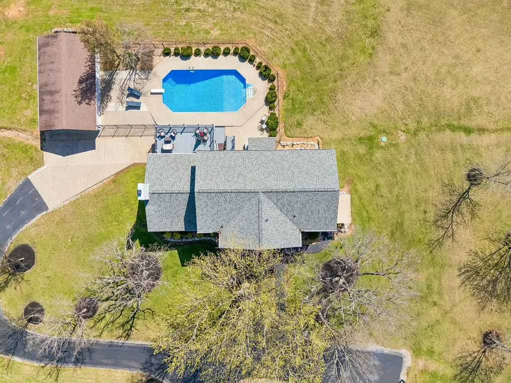 9469 Christiana Fosterville Road Christiana TN 37037