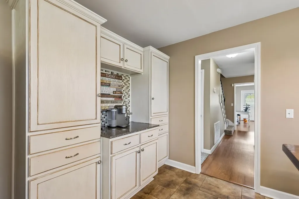 9469 Christiana Fosterville Road Christiana TN 37037