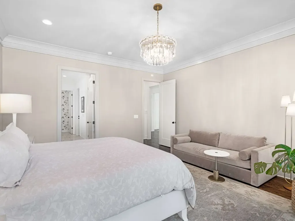 2710 Brightwood Avenue Nashville TN 37212