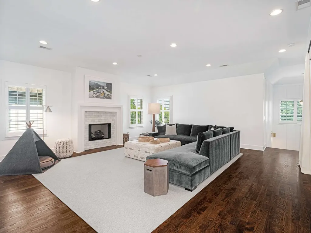 2710 Brightwood Avenue Nashville TN 37212