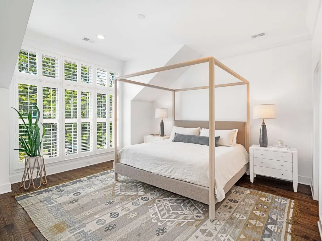 2710 Brightwood Avenue Nashville TN 37212