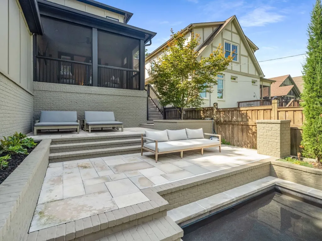 2710 Brightwood Avenue Nashville TN 37212