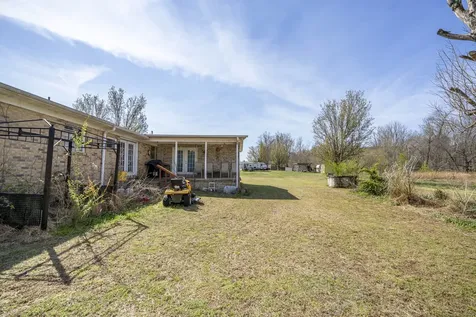 5062 Sunny Acres Drive Waynesboro TN 38485