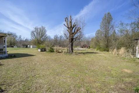 5062 Sunny Acres Drive Waynesboro TN 38485