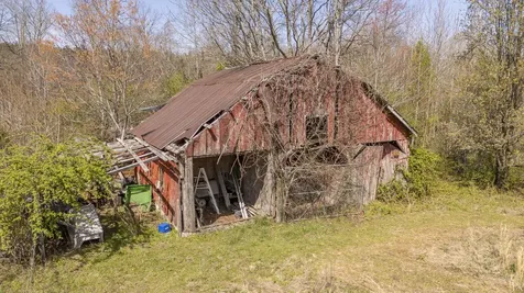 5062 Sunny Acres Drive Waynesboro TN 38485